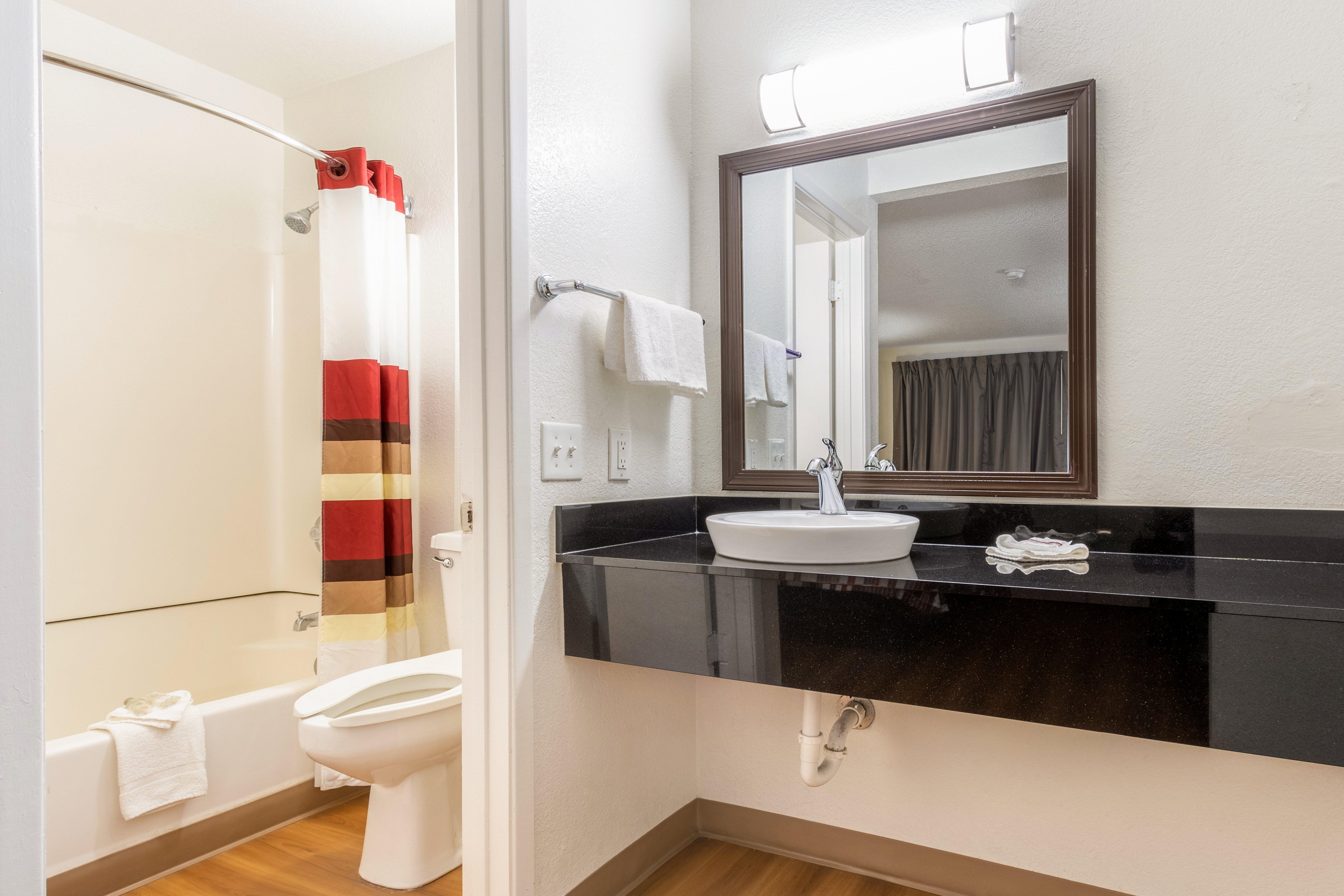 Red Roof Inn Phoenix- Midtown Экстерьер фото