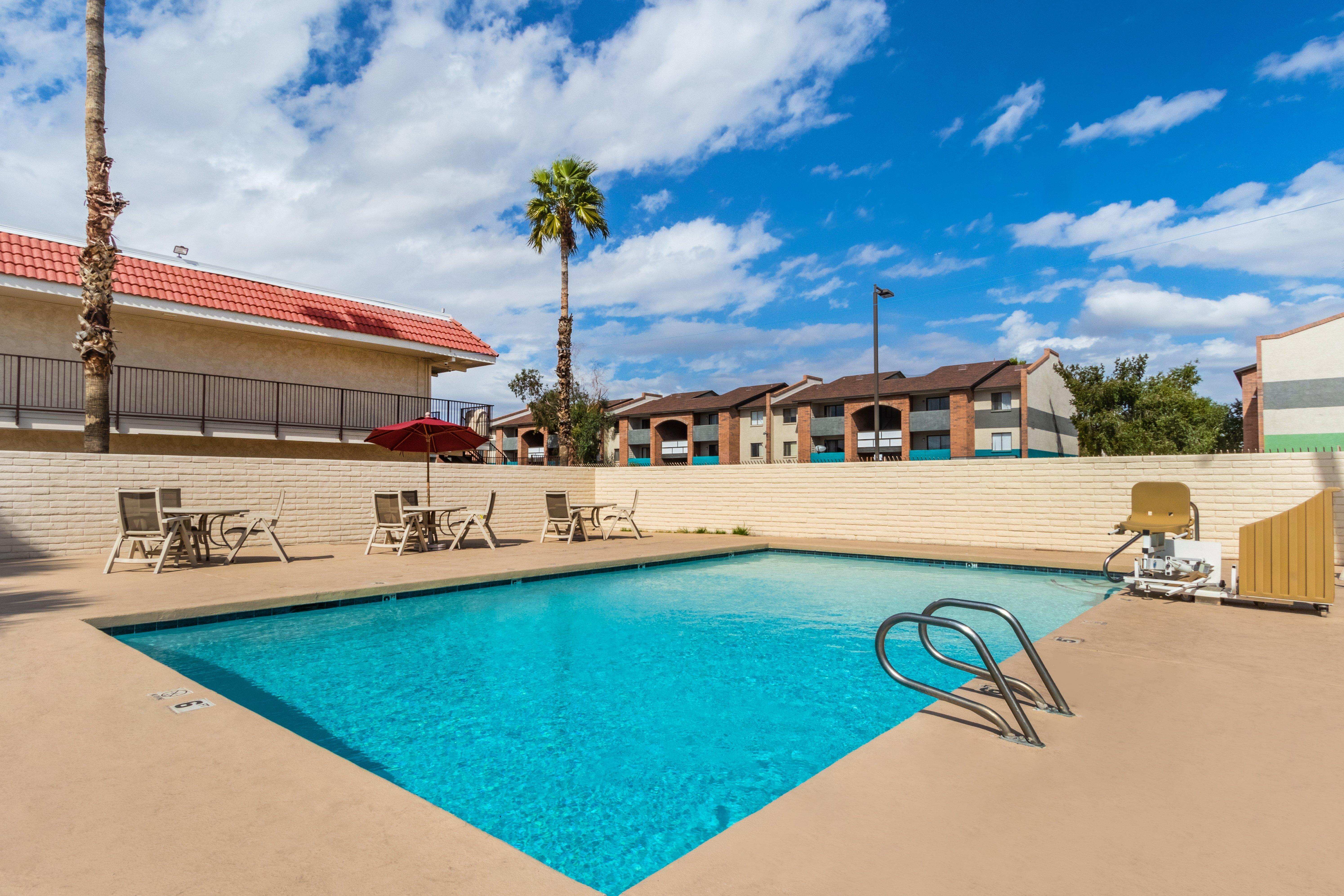 Red Roof Inn Phoenix- Midtown Экстерьер фото