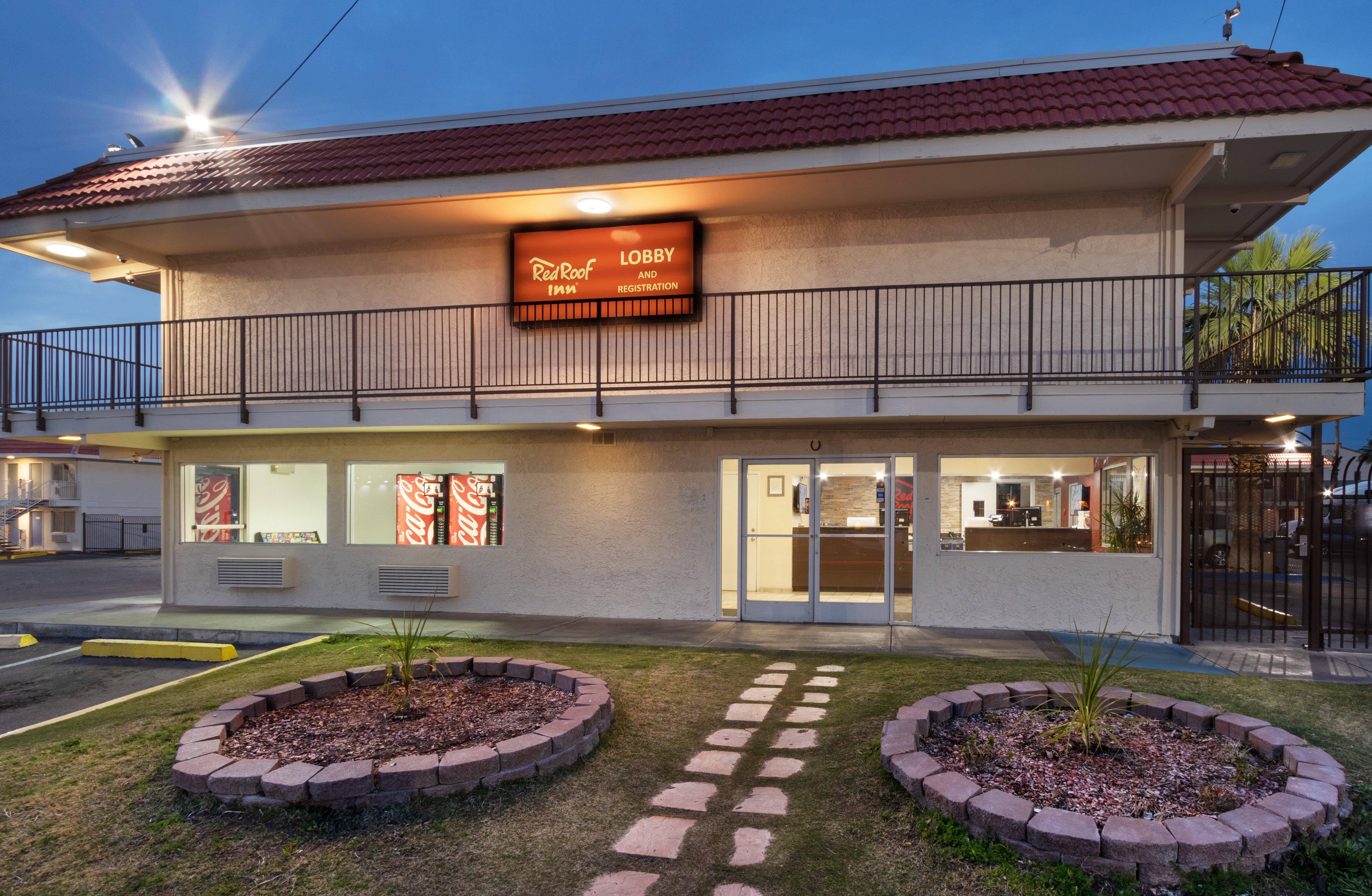 Red Roof Inn Phoenix- Midtown Экстерьер фото