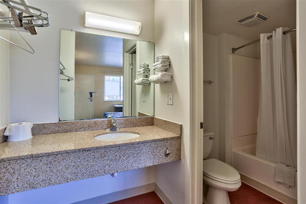 Red Roof Inn Phoenix- Midtown Номер фото